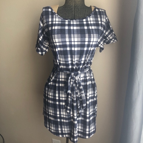Modcloth Dresses & Skirts - ModCloth Navy Plaid Dress